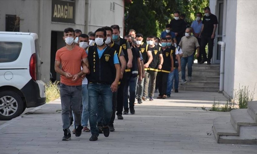 Adana'da firari hükümlülere yönelik şafak operasyonu düzenlendi