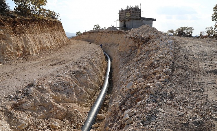 Mardin’de kesintisiz içme suyu için çalışmalar hızla sürüyor